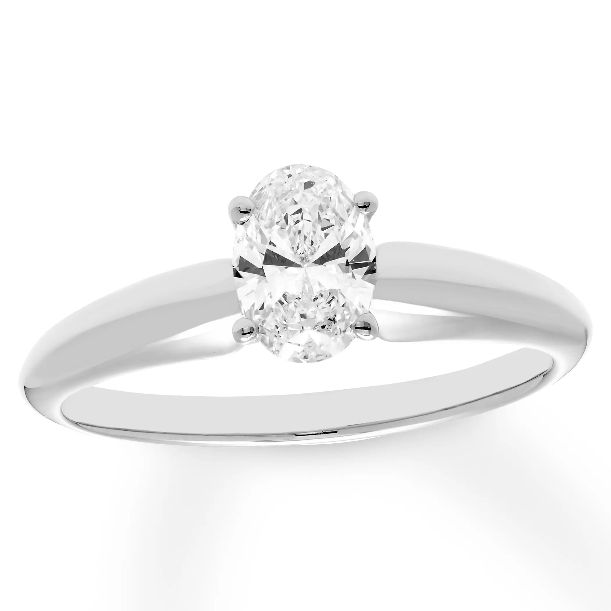 Oval Diamond Solitaire Ring (0.50 ct.tw)