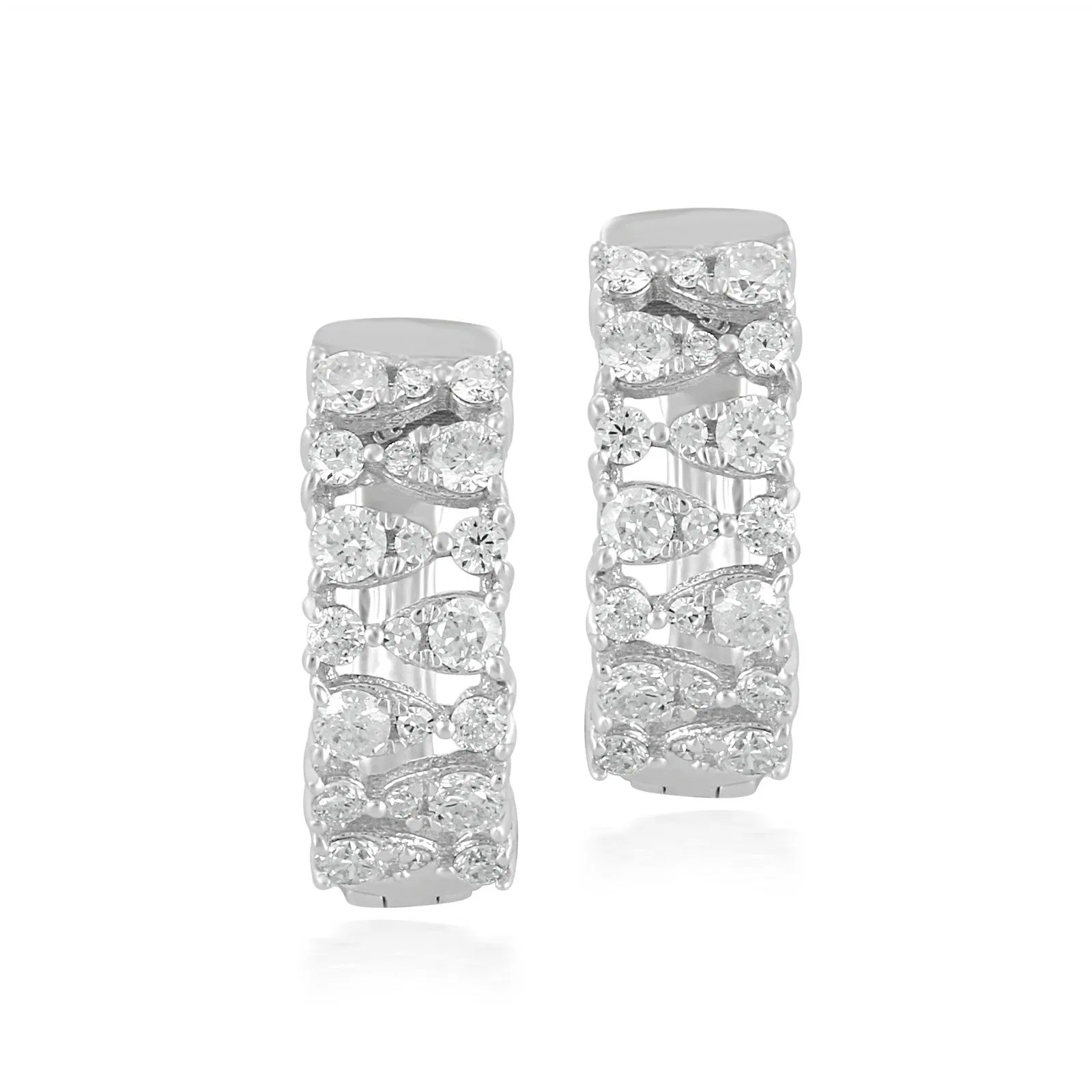 14k White Gold Natural Diamond Hoop Earrings (0.55 ct.wt)