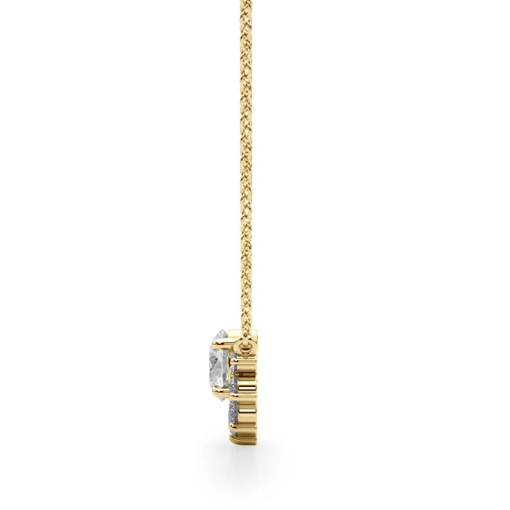 Yellow Gold Diamond Cluster Necklace (0.50 ct.tw.)