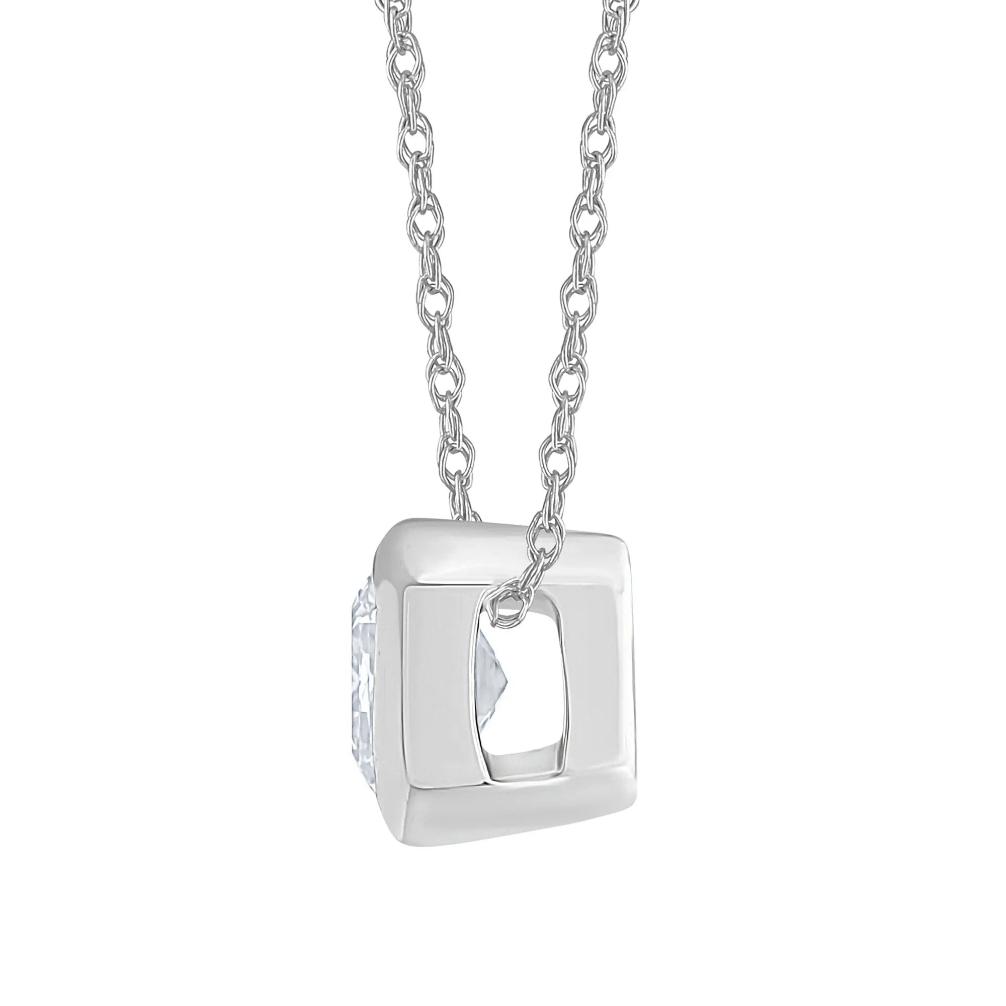 White Gold Emerald Solitaire Diamond Pendant (1.00 ct.tw.)