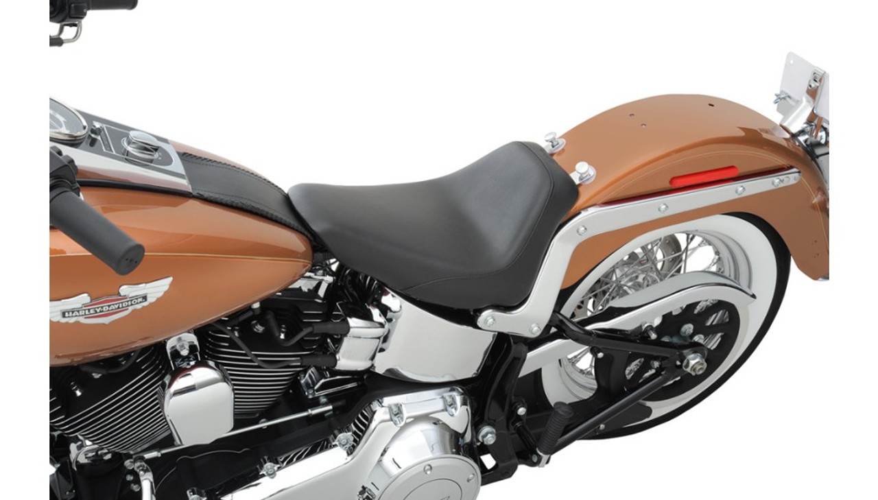 Softail deluxe shop solo seat