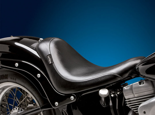 Le Pera Sillhouette Solo Seat: 06-17 Harley-Davidson Softail Models