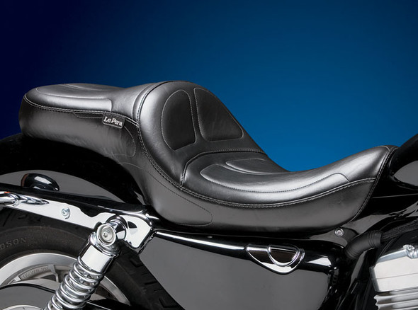 Le Pera Maverick 2-Up Seat: 04-20 Harley-Davidson Sportster Models