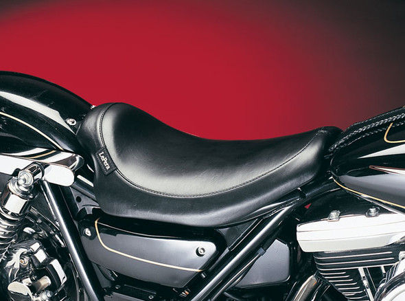 Le Pera Silhouette Solo Smooth Seat: 82-00 Harley-Davidson Dyna Models