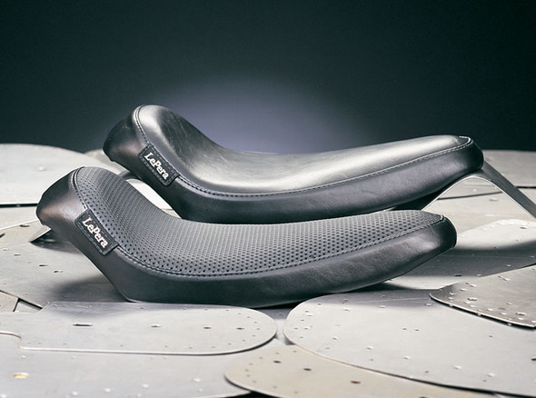 Le Pera Silhouette Solo Smooth Seat: 58-78 Harley-Davidson Sportster Models