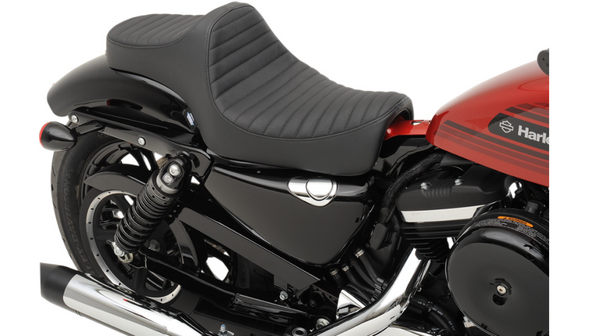 Drag Specialties Predator III Classic Seat: 04-21 Harley-Davidson Sportster Models