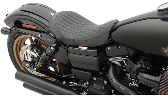 Drag Specialties Low Solo Diamond Seat: 06-17 Harley-Davidson Dyna Models