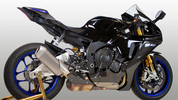 M4 15-26 Yamaha R1 Carbon Fiber Heat Shield