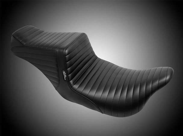 Le Pera Tailwhip Pleated Seat: 2008+ Harley-Davidson Touring Models