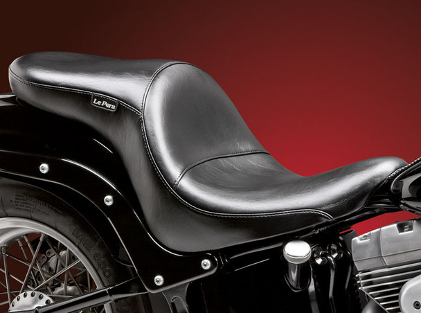 Le Pera Maverick Smooth Seat: 84-99 Harley-Davidson Softail Models