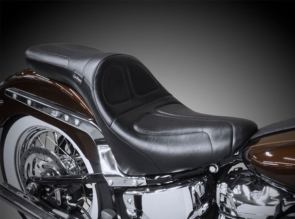 Le Pera Maverick Daddy Long Legs Seat: 2018+ Harley-Davidson Softail Models