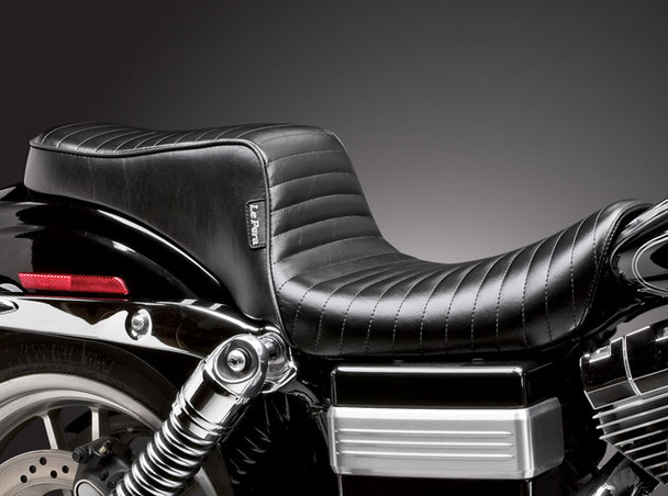 Le Pera Cherokee 2-Up Pleated Seat: 06-17 Harley-Davidson Dyna FXD/FLD Models