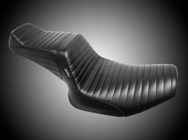 Le Pera Tailwhip Pleated Seat: 82-93 Harley-Davidson Dyna Models