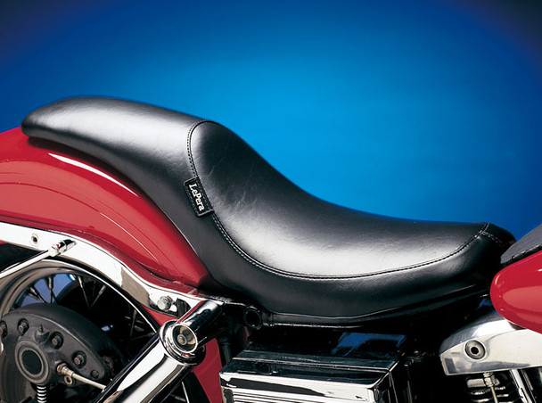 Le Pera Silhouette 2-Up Smooth Seat: 64-84 Harley-Davidson Dyna/Softail/Touring Models