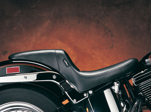 Le Pera Daytona Sport 2-Up Smooth Seat: 84-99 Harley-Davidson Softail Models