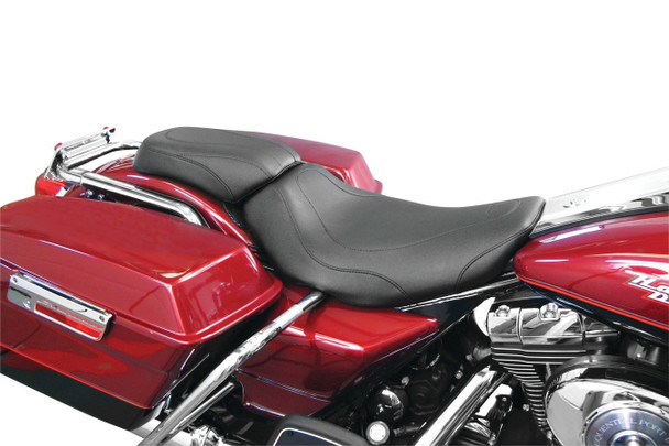 Mustang Tripper Fastback Solo Seat: 97-07 Harley-Davidson Touring Models