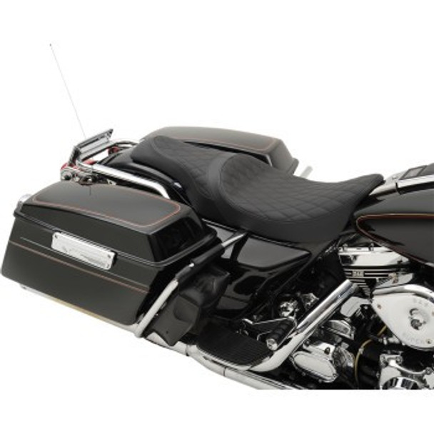 Drag Specialties Diamond 2-Up Caballero Seat: 99-07 Harley-Davidson Road King EFI FLHR