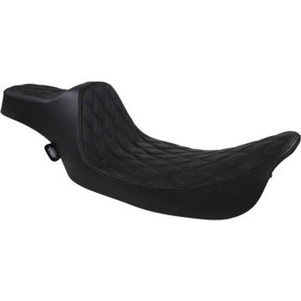 Drag Specialties Double Diamond Extended Reach Predator III Seat: 97-07 Harley-Davidson Road King/Street Glide Models