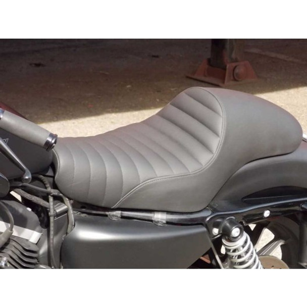 Saddlemen 04-20 XL Sportster Americano Cafe Classic Seat (Forty-Eight and 3.3G Tank)