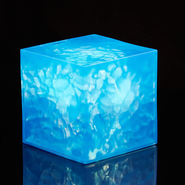 Marvel Legends Loki Tesseract with Loki 6-Inch Action Figure