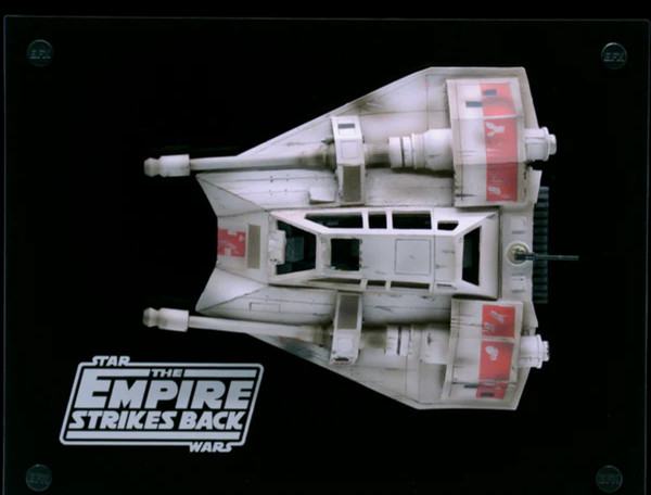 STAR WARS "SNOWSPEEDER" The Empire Strikes Back Crew Gift Replica EFX Collectibles