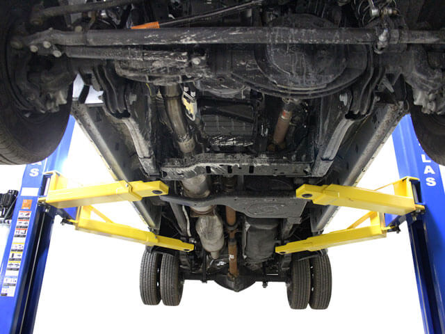 ATLAS Platinum PVL-15 ALI Certified Overhead 15,000 lbs. Capacity 2 Post Above Ground Car Lift ATLAS Platinum PVL-15 ALI Certified Overhead 15,000 lbs. Capacity 2 Post Above Ground Car Lift