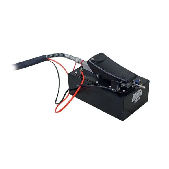 ATLAS  VERSA EXTENDED  MID RISE LIFT  WITH PNEUMATIC PUMP ATLAS  VERSA EXTENDED  MID RISE LIFT  WITH PNEUMATIC PUMP