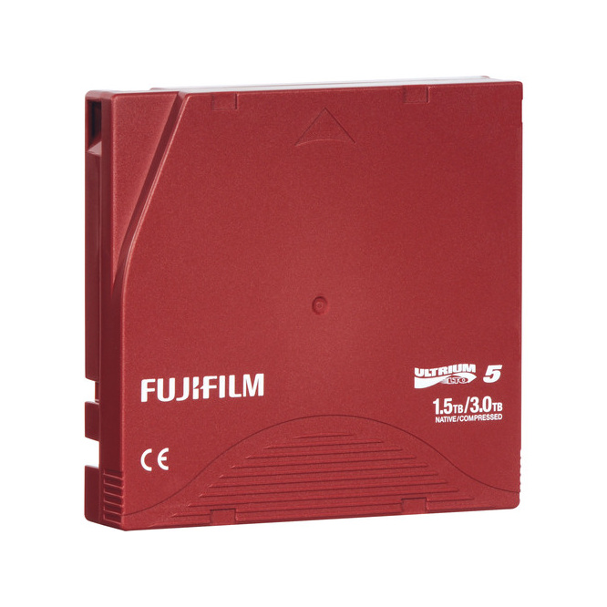 FUJIFILM LTO Ultrium 5 データカートリッジ 5本セット タンベルグデータ LTO Ultrium5 データカートリッジ 5本（富士