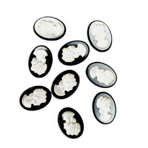 18mm Vintage German Cabochon 18mm Vintage German Cabochon