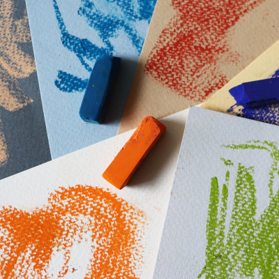 Artway A4 Pastel Paper Pad – 48 Sides/24 Sheets of 160gsm Pastel Paper – 6 Assorted Colours - Demo w/Pastels Artway A4 Pastel Paper Pad – 48 Sides/24 Sheets of 160gsm Pastel Paper – 6 Assorted Colours - Demo w/Pastels