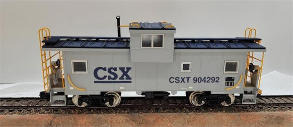 CSX EXT VIS CABOOSE