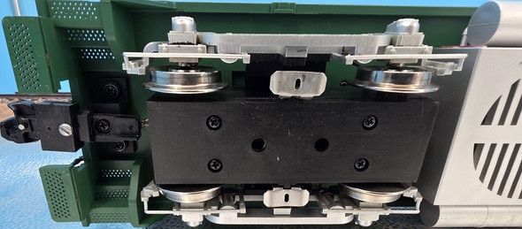 Used Christmas 2000 NW-2  w/Kadee Couplers No Box