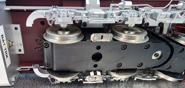 Lightly Used UP Heritage/Katy SD70 #1870 w/RailPro