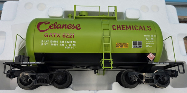 Used Celanese Chem 29ft Beer Can Tank Car w/Campac Boxes & Kad 907 Couplers
