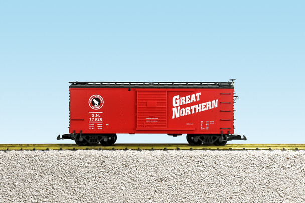 GREAT NORTHERN STEEL BOXCAR #17925 RED/BLACK