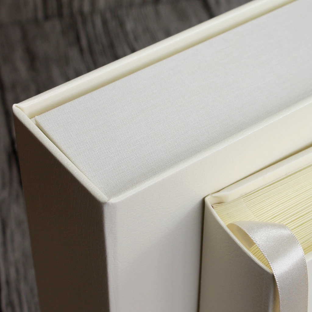 Clamshell Box | Ivory Leather (Box Only)