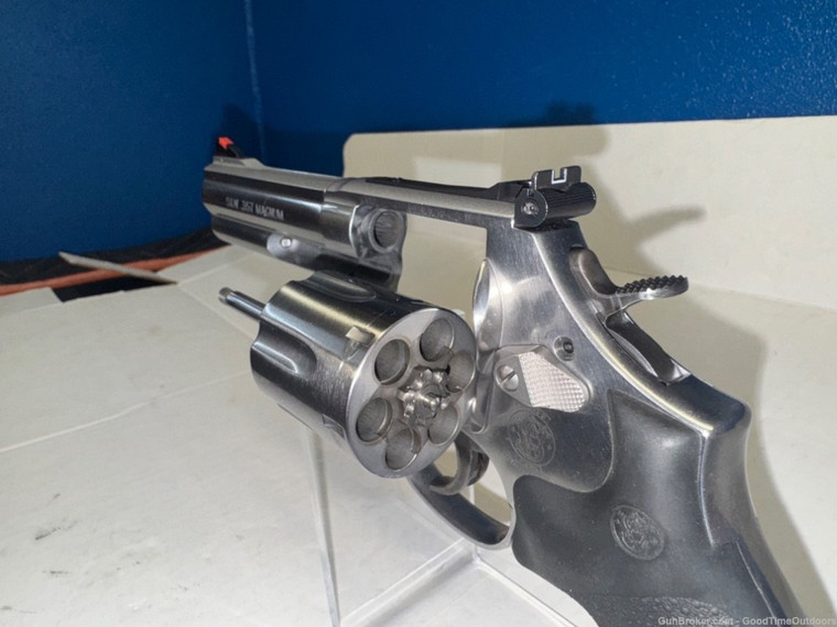 USED - Smith & Wesson Model 686-6
