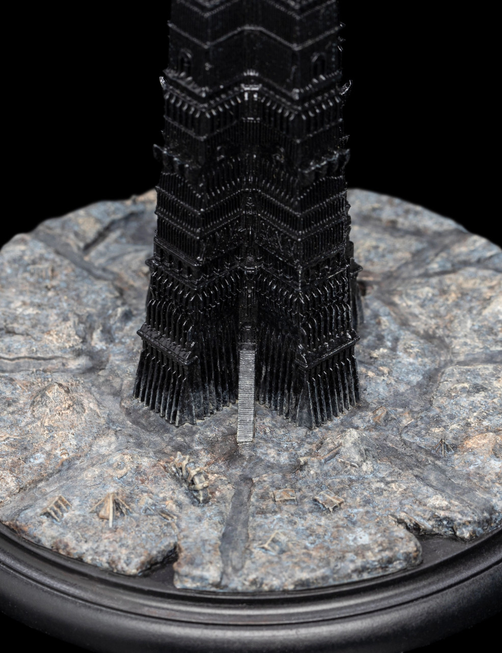 WETA LORD OF THE RINGS TOWER OF ORTHANC