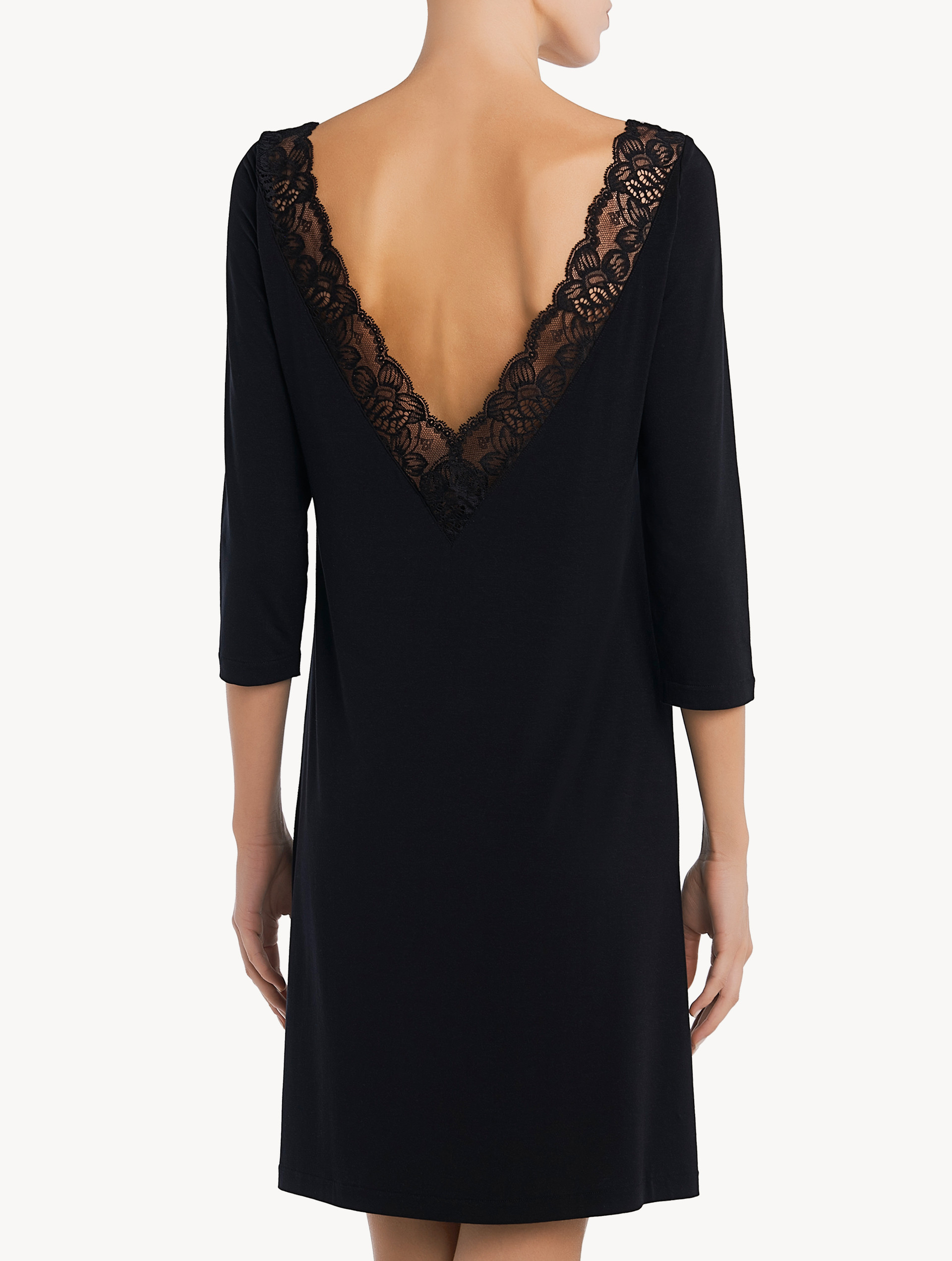 Nightgown In Black Stretch Modal Jersey With Leavers Lace La Perla Uk 