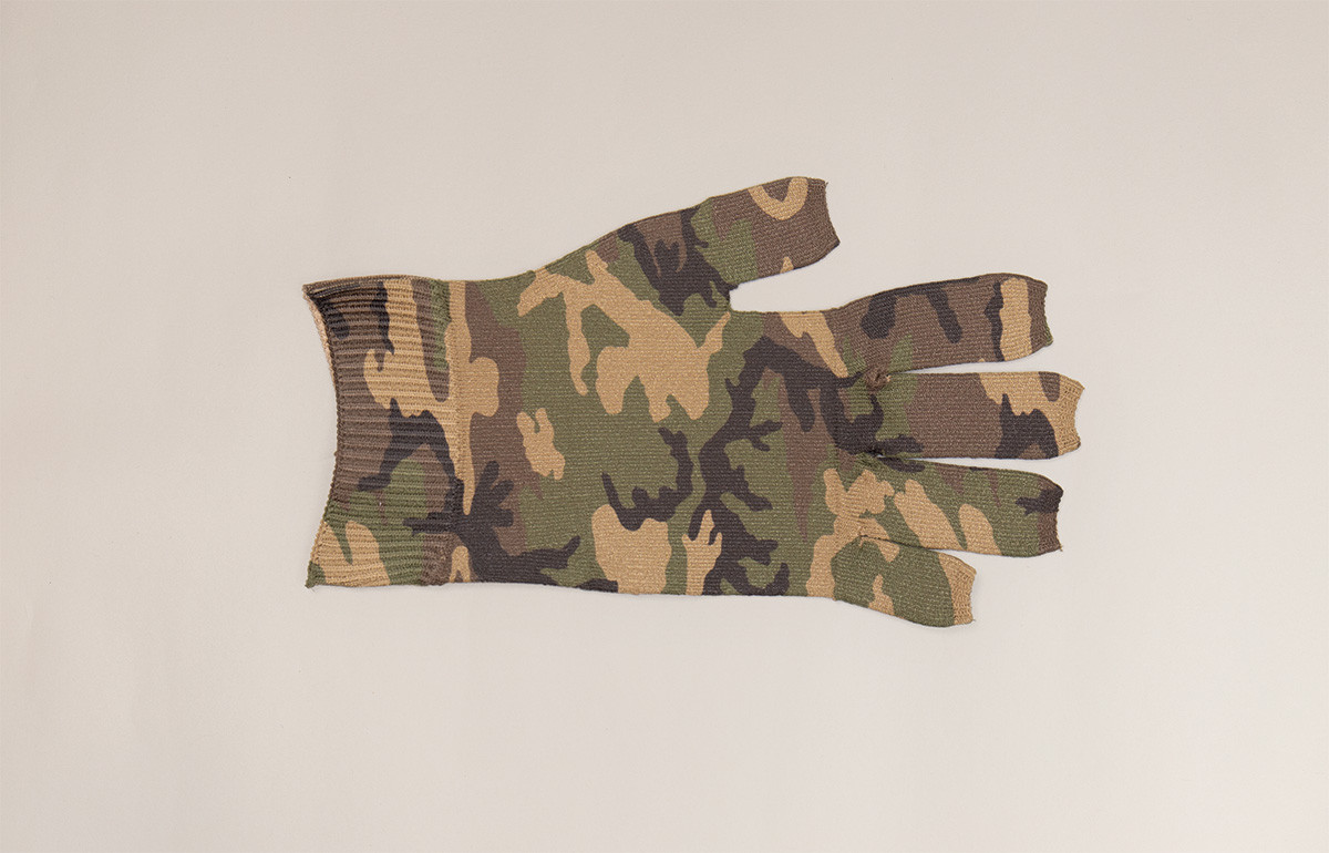 Camo Glove - LympheDIVAs