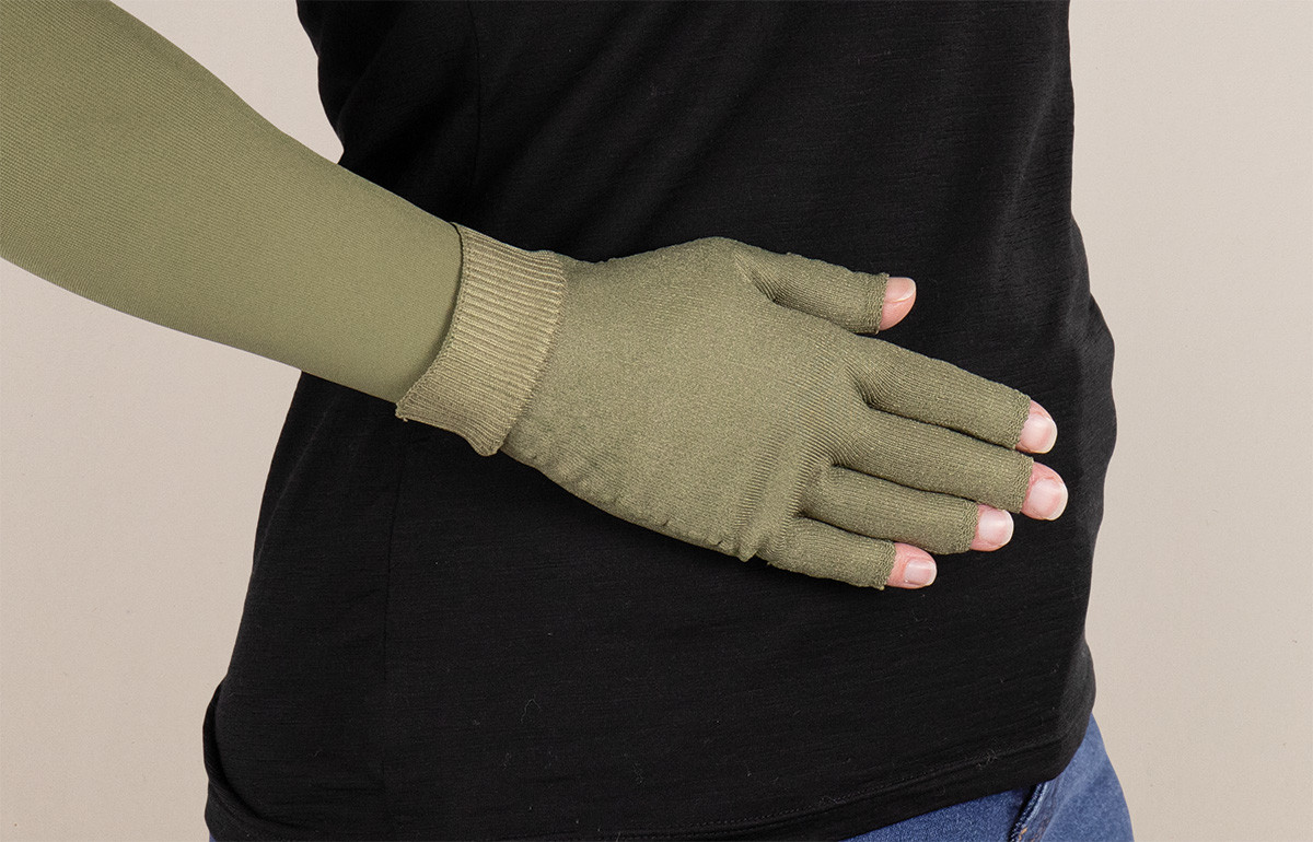 Olive Glove - LympheDIVAs
