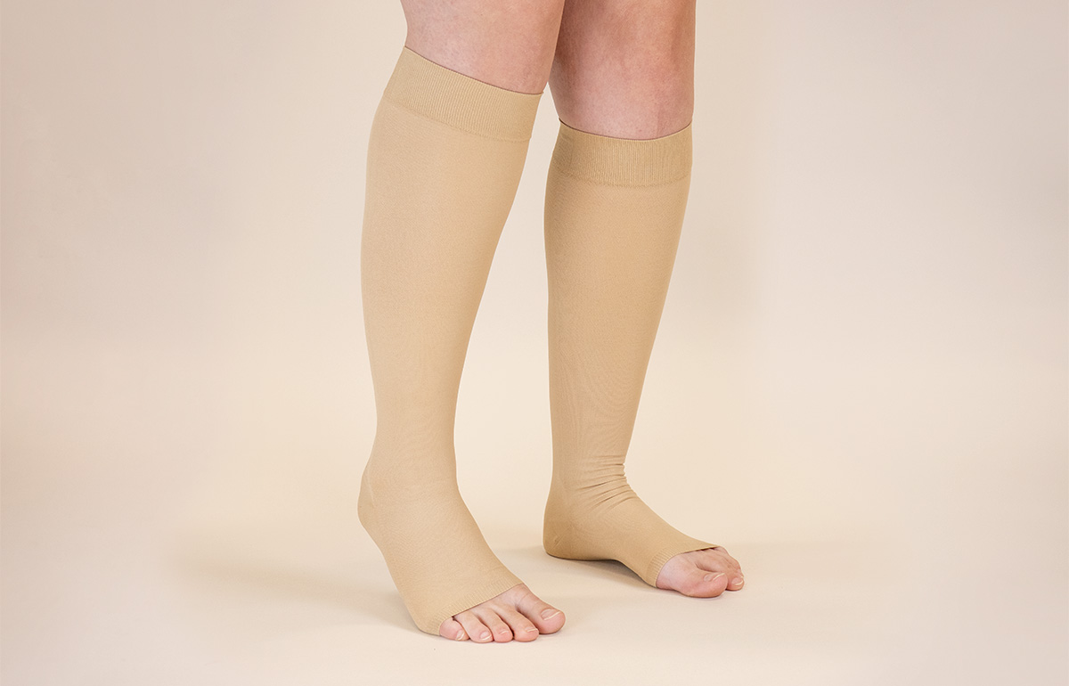 HAENGNAE新品未使用KISHIMEN LOGO SOCKS/beige ShinyMatch 6 Pairs Women's Sheer Knee High Stockings for