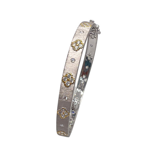 Skinny Clover Pattern Two-tone Bangle