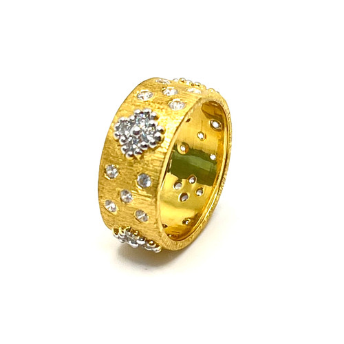 Clover Pattern Curve Band Vermeil Ring