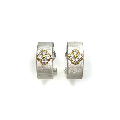 Clover Pattern Two-tone Baby Hoop Earrings