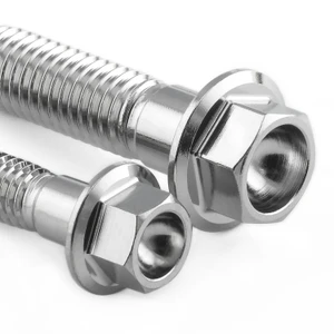 Edelstahl Motorseitendeckelschraubenkit Yamaha Tenere 700 / Rally Aussensechskant mit Flansch