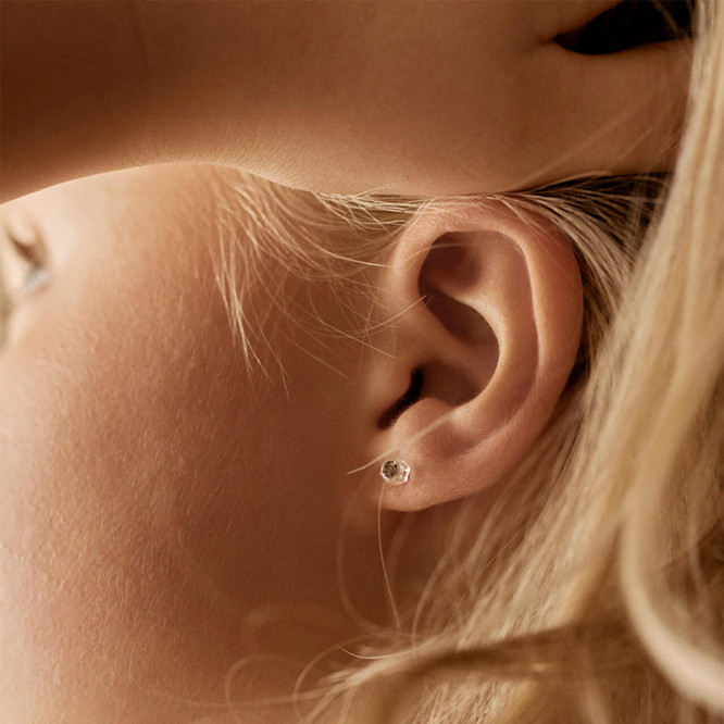 medical grade plastic earrings 