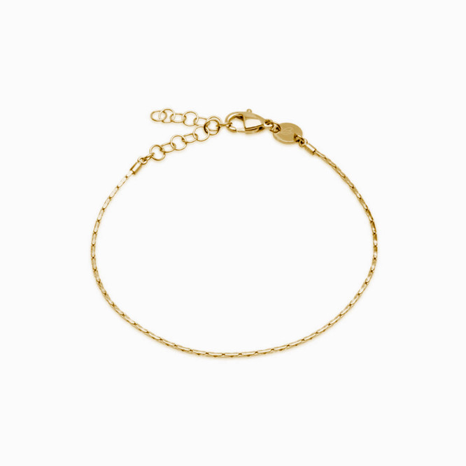Flat Chain Bracelet for sensitive skin in golden color option