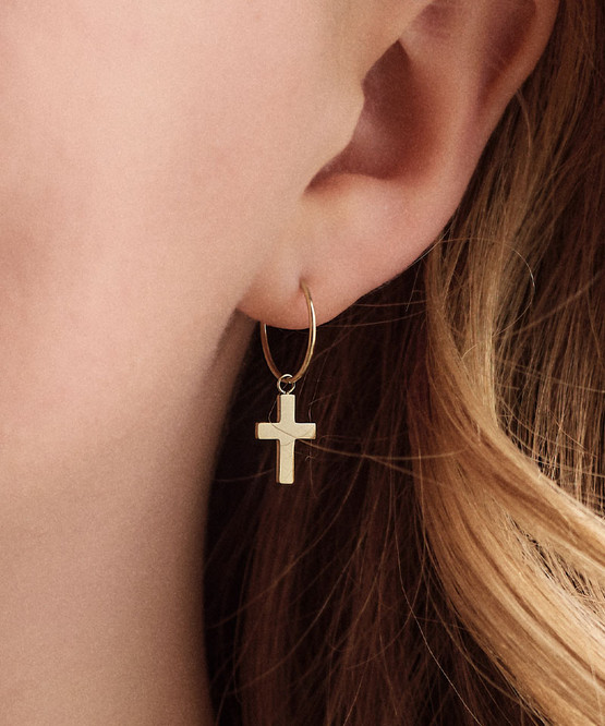 Allergy-friendly cross pendant earrings in golden