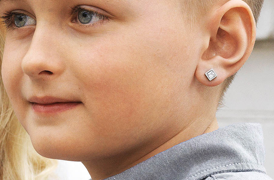 Planning On Piercing Your Baby's Ears? Here Are Some Gorgeous &  Hypoallergenic Earring Options